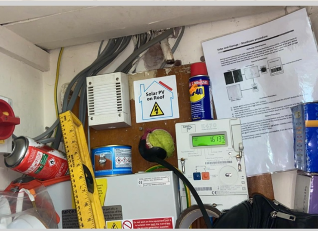 electricity cupboard - bad example